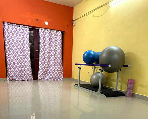 Advanced rehabilitation therapy equipment at Vitasyn Physio Centre Chennai
